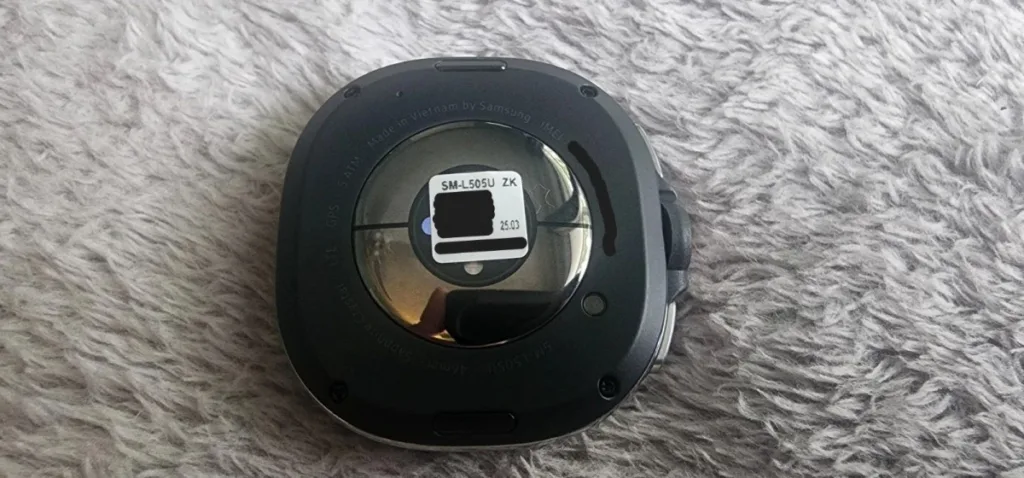Samsung Galaxy Watch8 Classic označení