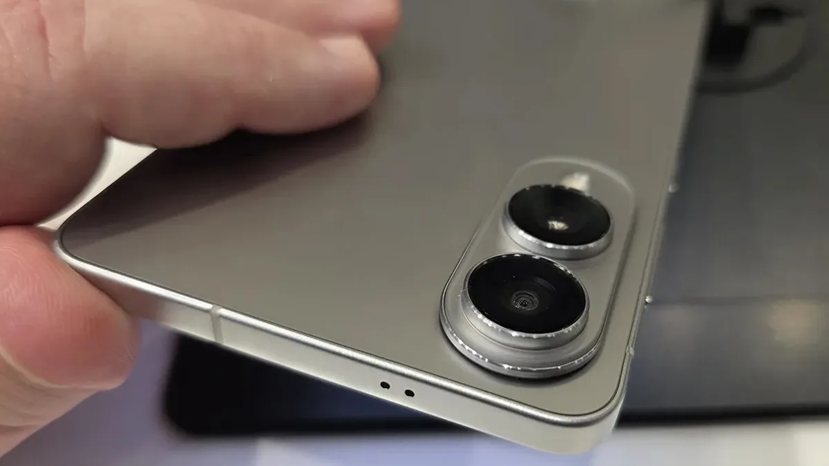 Exkluzivně: Galaxy S25 Edge zřejmě míří do Česka! Zalistoval ho náš největší e-shop
