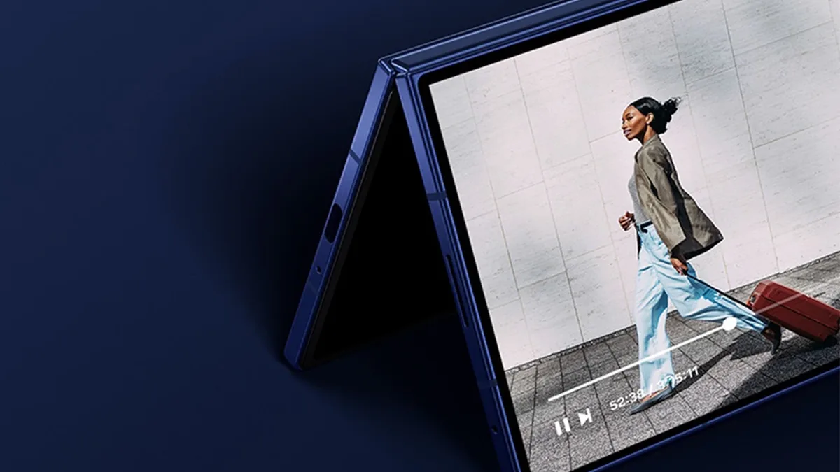 Samsung zřejmě odhalil tajný název nového mobilu. Překvapí tvarem a nejspíš i cenou
