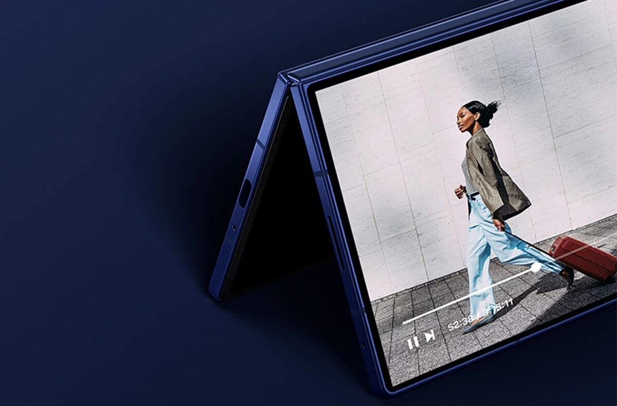 samsung galaxy z fold 7 modrá