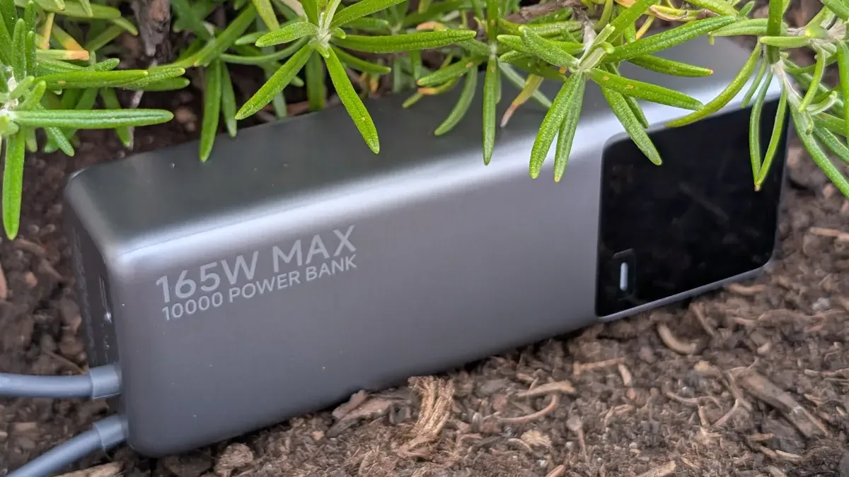 Xiaomi 165W Power Bank 10000 (Integrated cable) je skvělý kus hardwaru, který ale není pro každého. Kdo by si ho měl koupit?