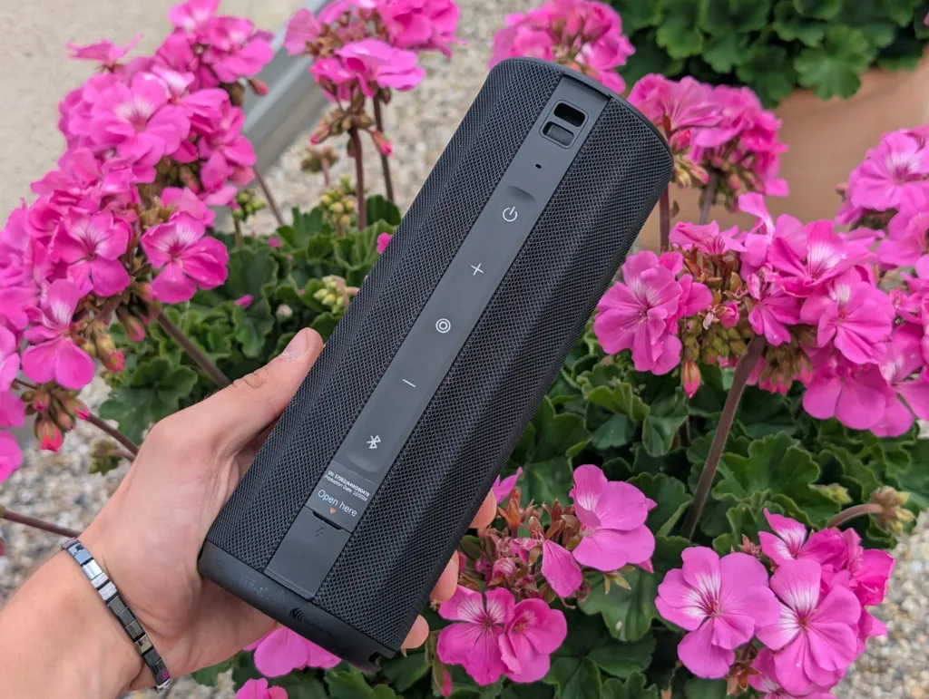 xiaomi bluetooth speaker s ruzovymi kvety