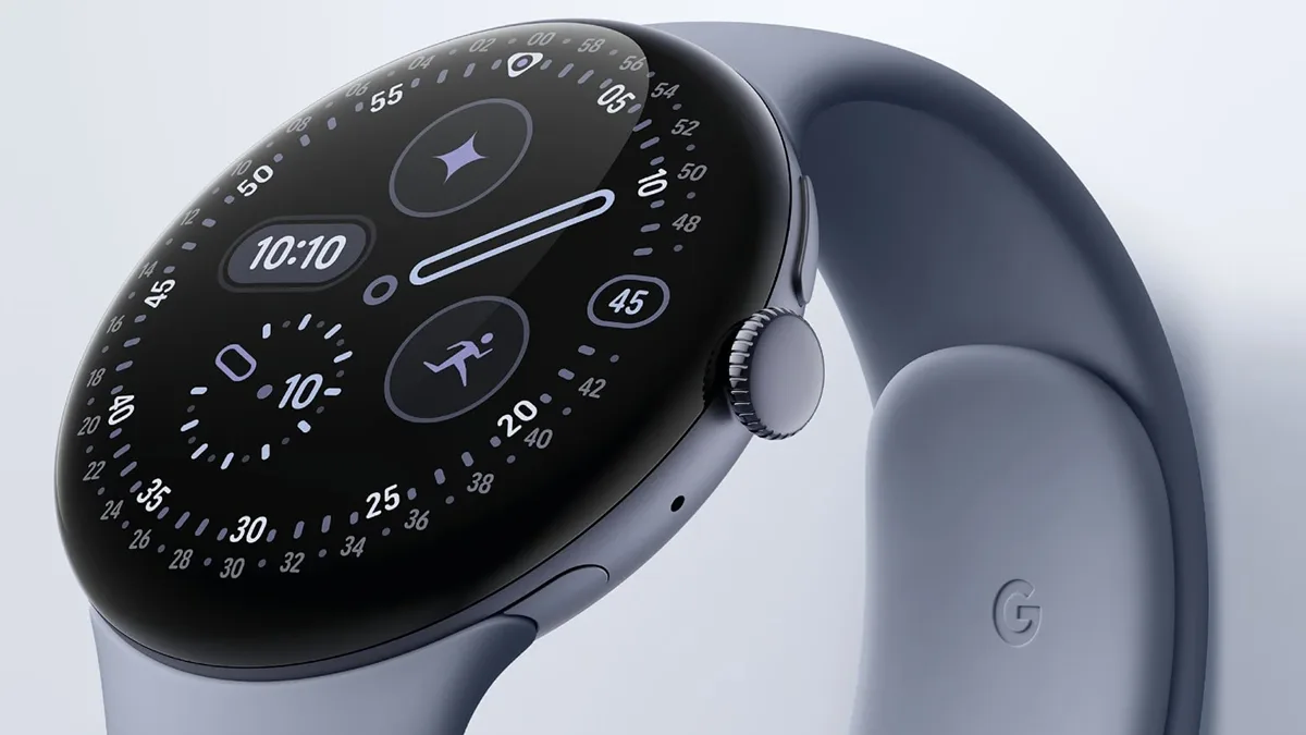 Google Pixel Watch 4 v (téměř) kompletním úniku! Hodinky nabídnou Gemini i extra rychlé nabíjení
