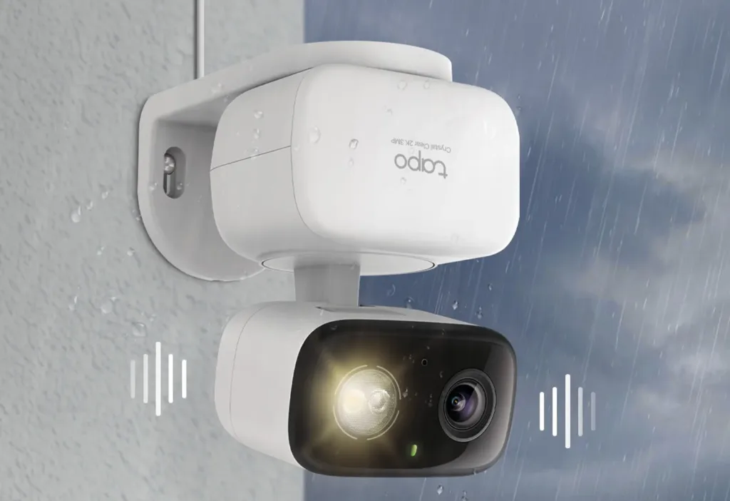 TP Link Tapo C216 venku v desti