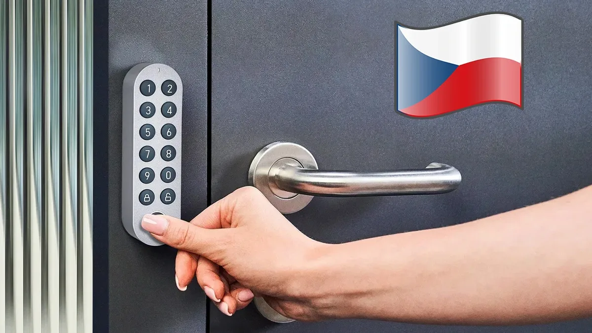 Výborný chytrý zámek v Česku citelně zlevnil! Má čtečku otisků a je dost rychlý