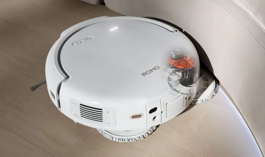 dji romo s vysavac