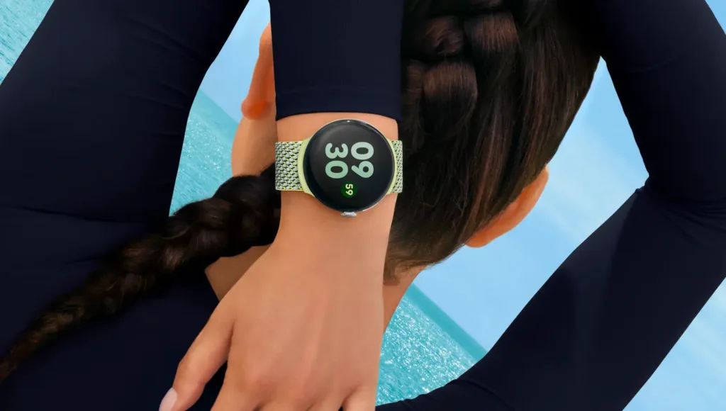 google pixel watch 4 na ruce za zadech