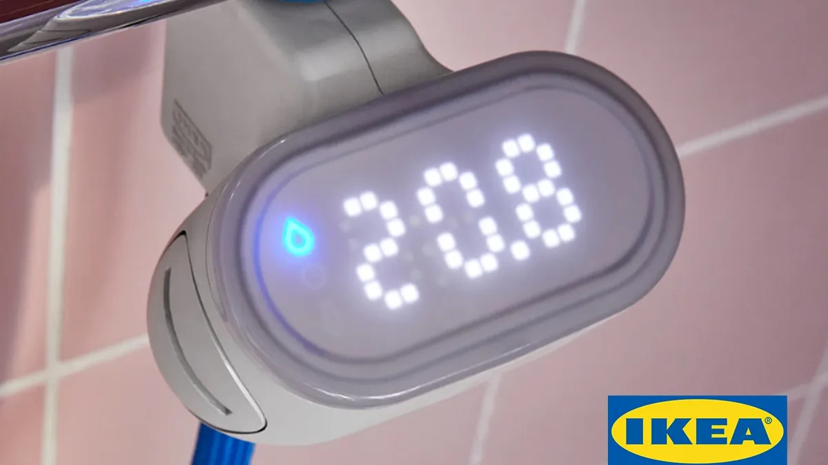 Sprchujete se moc dlouho? IKEA nově prodává věcičku, která vám to spočítá na litry přesně
