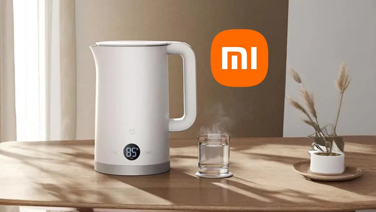 Xiaomi představilo parádní chytrou konvici! Má displej a udrží horkou vodu po celý den