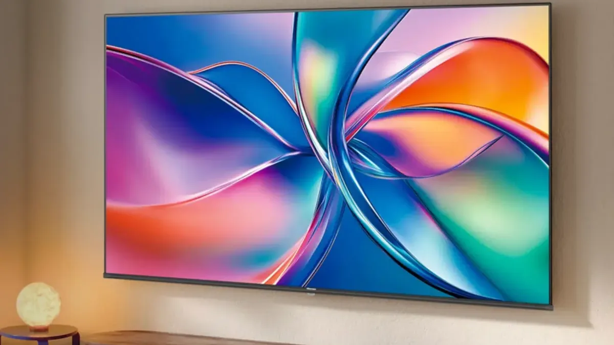 Cena televize Hisense 58E7Q padá na historické minimum! Má QLED panel a Dolby Atmos, teď stojí jen 9 tisíc