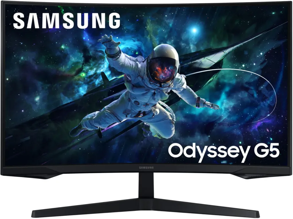 Samsung Odyssey G55C render zepredu