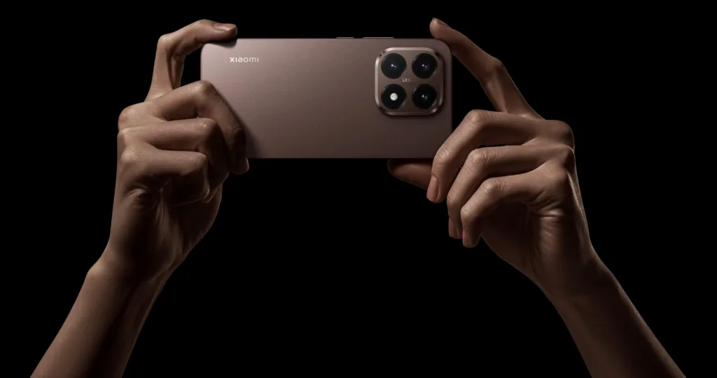 Xiaomi 15T Handhold 02 Rose Gold R5 min