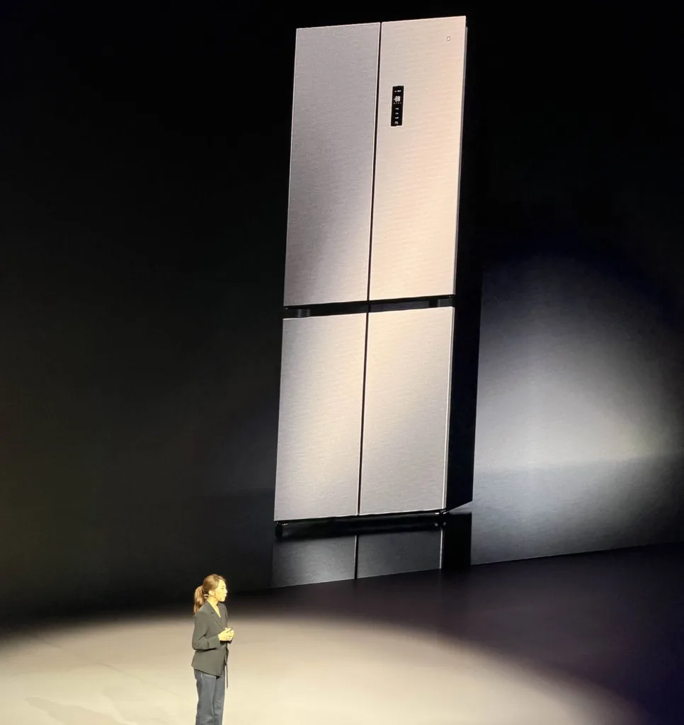 Xiaomi Mijia Refrigerator Cross Door 502L na konferenci v mnichove