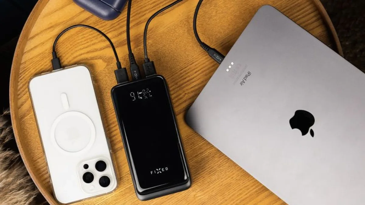 Nejprodávanější powerbanka v Česku je ve slevě! Má 30 000 mAh a umí 65W nabíjení