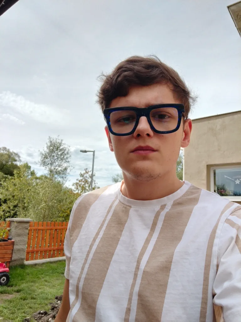 vivo v50 lite selfie