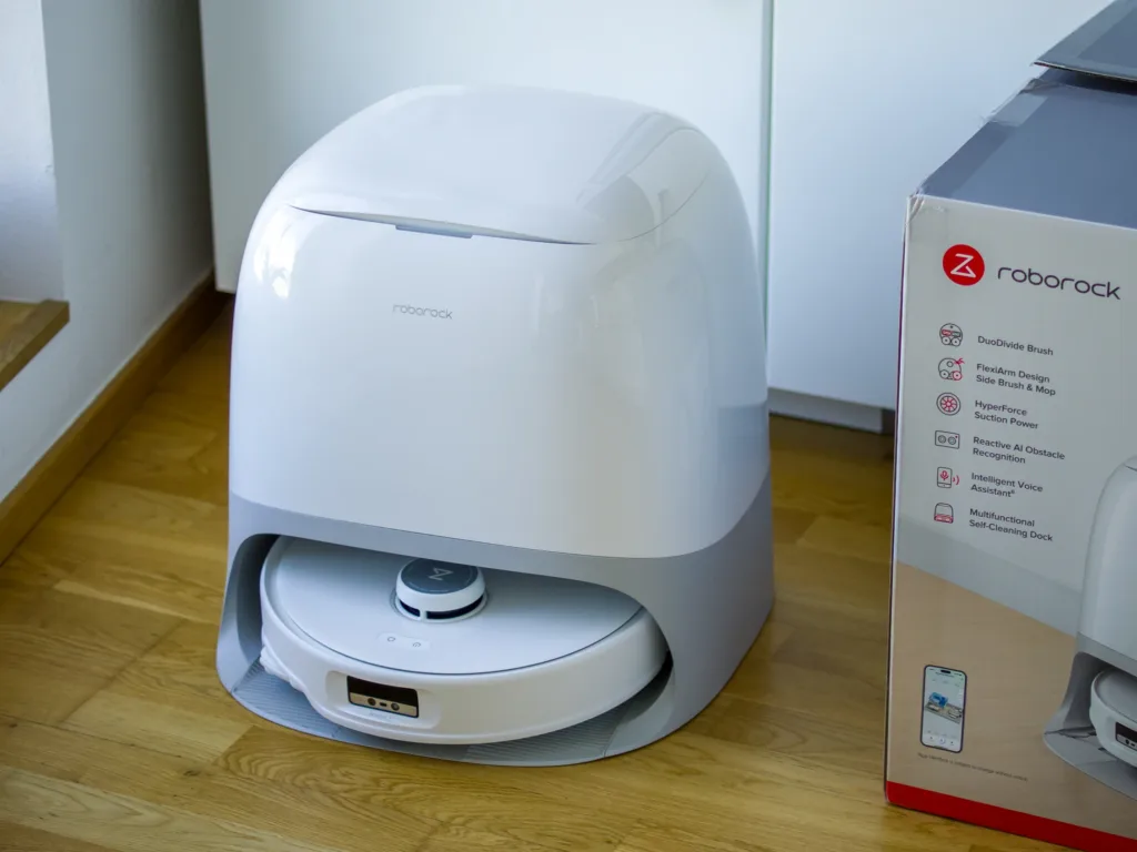 Roborock Qrevo Curv dokovací stanice