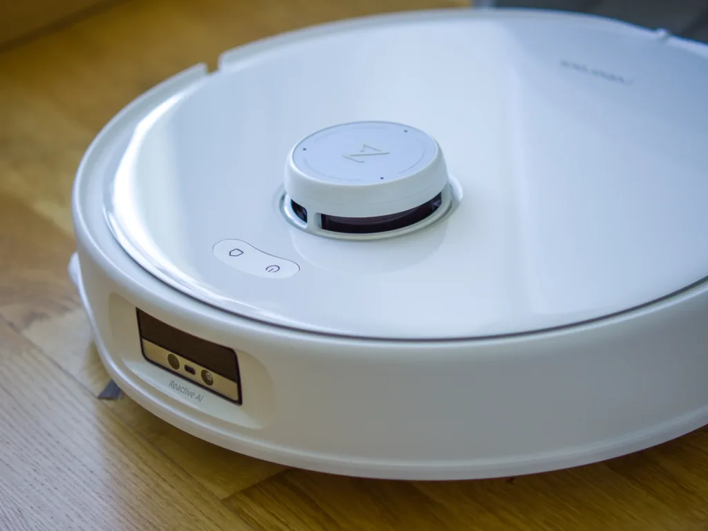 Roborock Qrevo Curv navigace