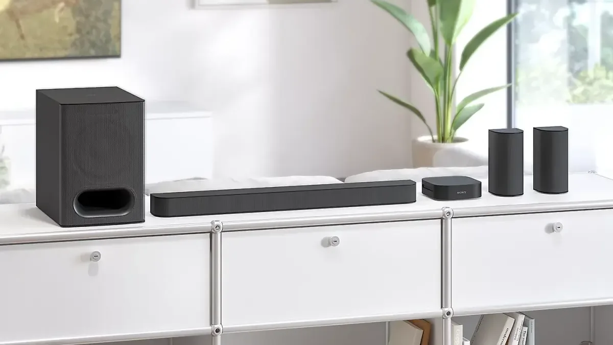 Prémiový soundbar Sony Bravia Theatre System 6 zatím nebyl levnější. Má výkon 1 000 W a Dolby Atmos