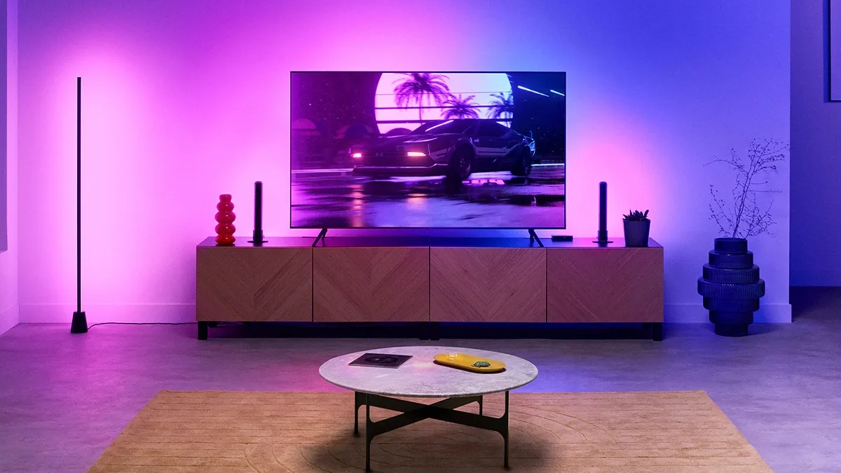 Ambilight efekt za babku! WiZ Sync Box přinese atmosféru do vašeho obýváku