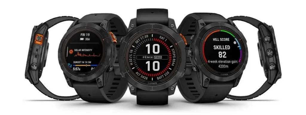 Garmin Fenix 7 Pro Gray Black Band pet modelu vedle sebe