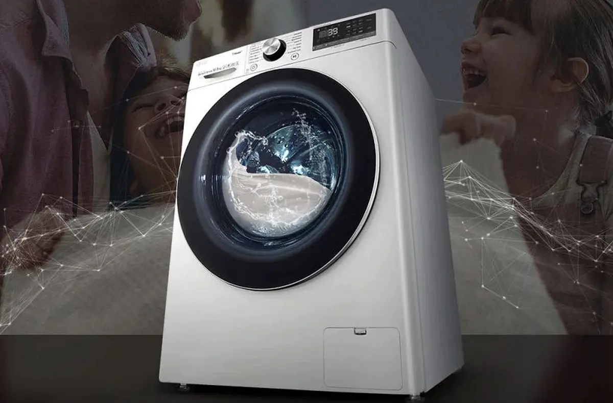 LG FSR7A04WC na pozadi se siti