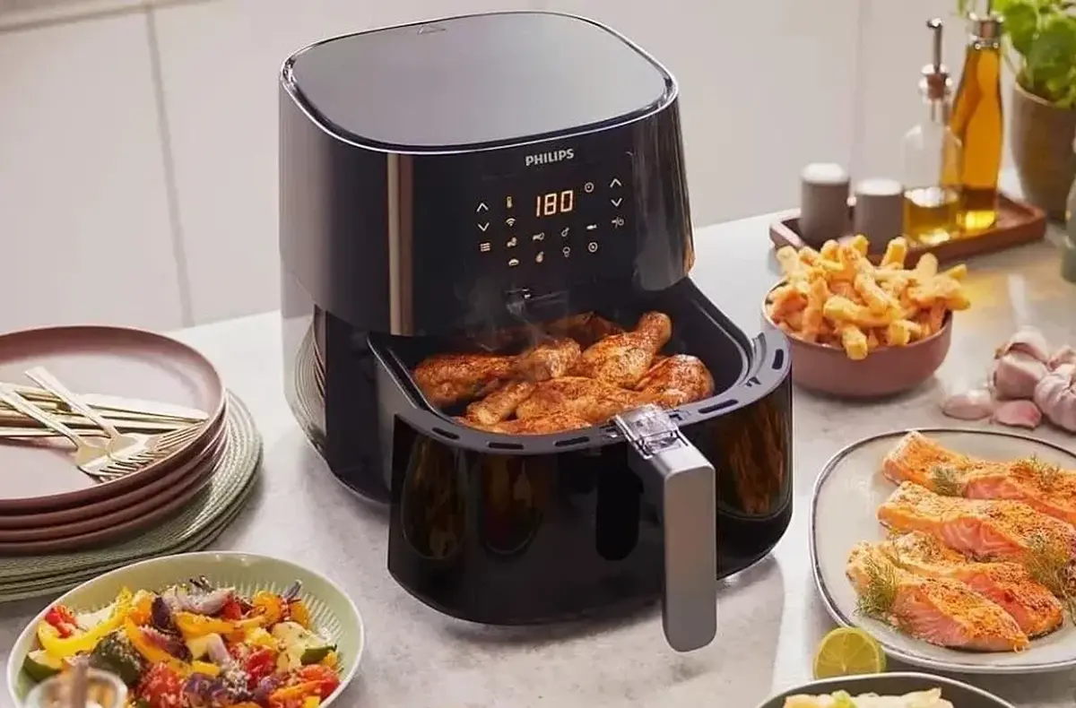 Philips 5000 Series Airfryer 62l XL Connected 14v1 s jidlem