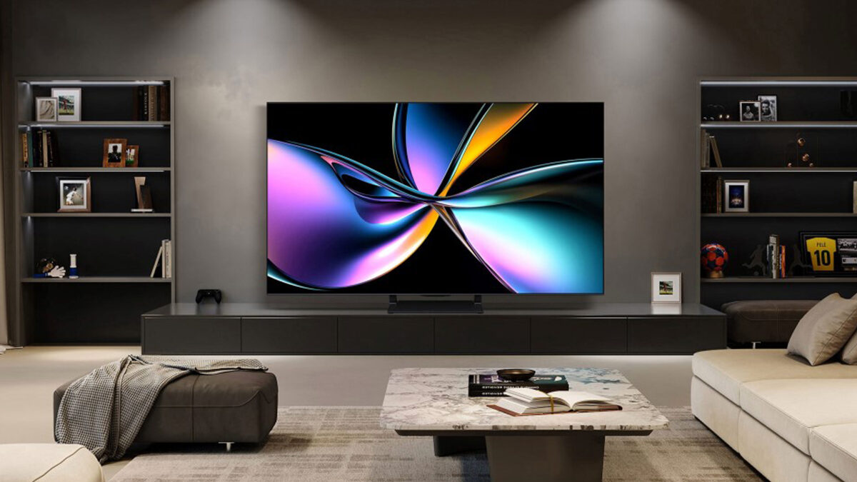 Výborná pro hráče i milovníky filmů! Obří TV Hisense U7Q se 144 Hz a slušným zvukem hodně zlevnila