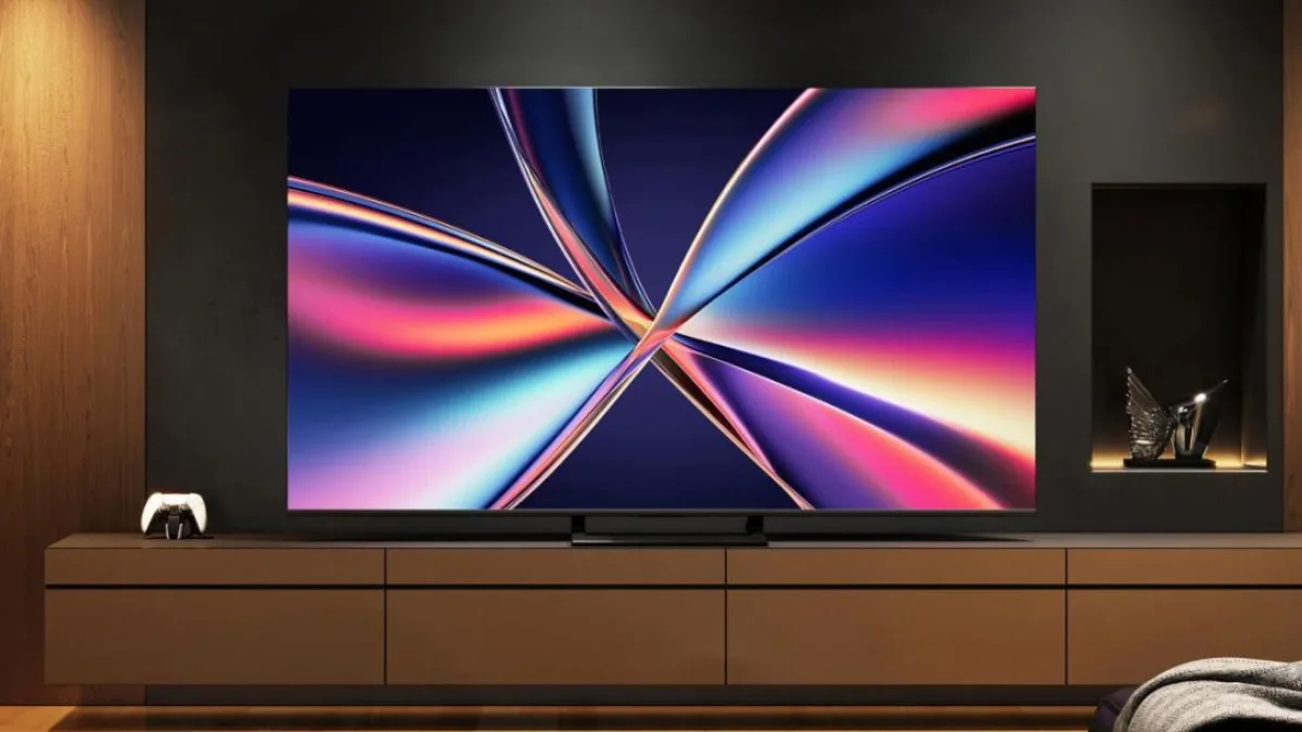 Velká MiniLED TV Hisense hodně zlevnila! Má 144 Hz, vestavěný subwoofer a teď stojí lehce přes 20 tisíc