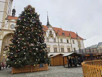 poco f8 pro fotografie ve dne 18