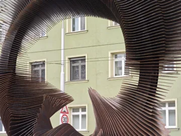 poco f8 pro fotografie ve dne 23