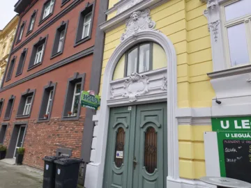 poco f8 pro fotografie ve dne 4