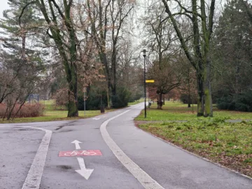 poco f8 pro fotografie ve dne 9