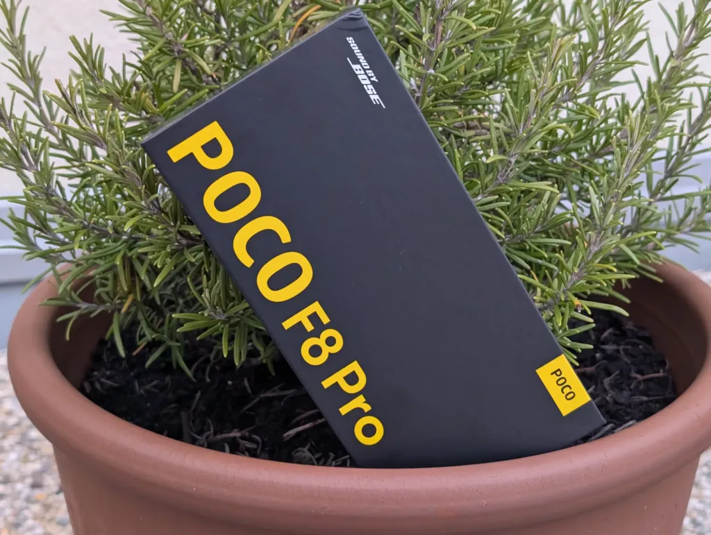 poco f8 pro krabicka