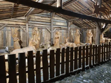 poco f8 pro nocni fotografie 16