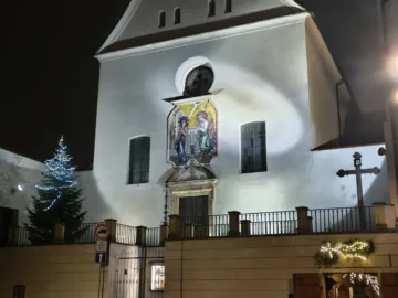 poco f8 pro nocni fotografie 21