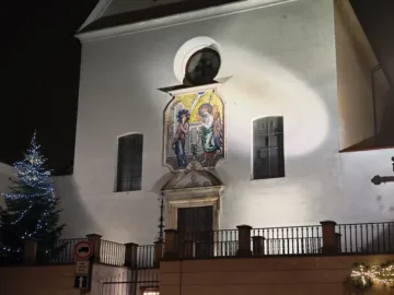 poco f8 pro nocni fotografie 22