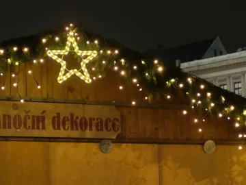 poco f8 pro nocni fotografie 7