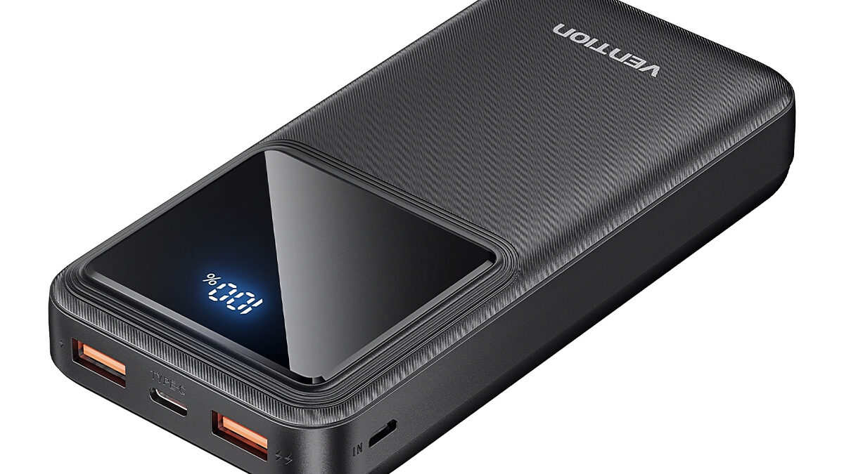 Parádní 20 000mAh powerbanka s displejem a rychlým nabíjením zlevnila! Teď nestojí ani 450 korun