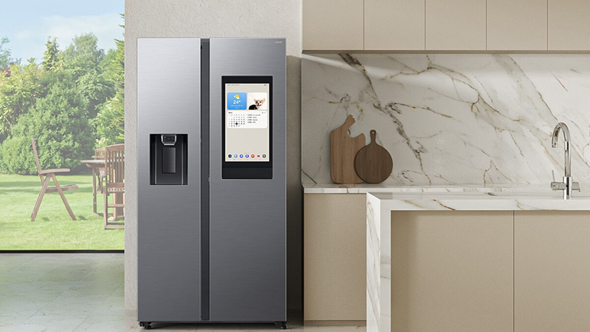 Chytrá lednice Samsung působí jako sci-fi! Co je to Family Hub a jak funguje v praxi?