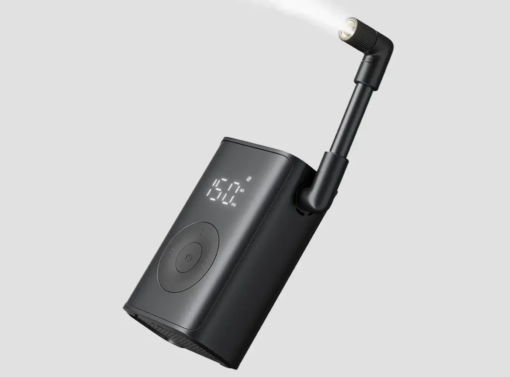 Mijia Compact Portable Electric Air Compressor v provozu