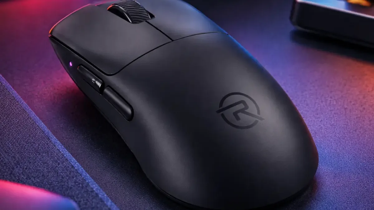 Ultralehká herní myš Rapture se super parametry hodně zlevnila. Proč byste ji měli chtít?
