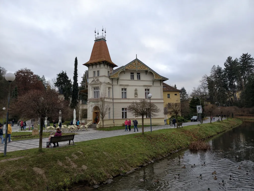 Vivo X300 Pro foto primární budova