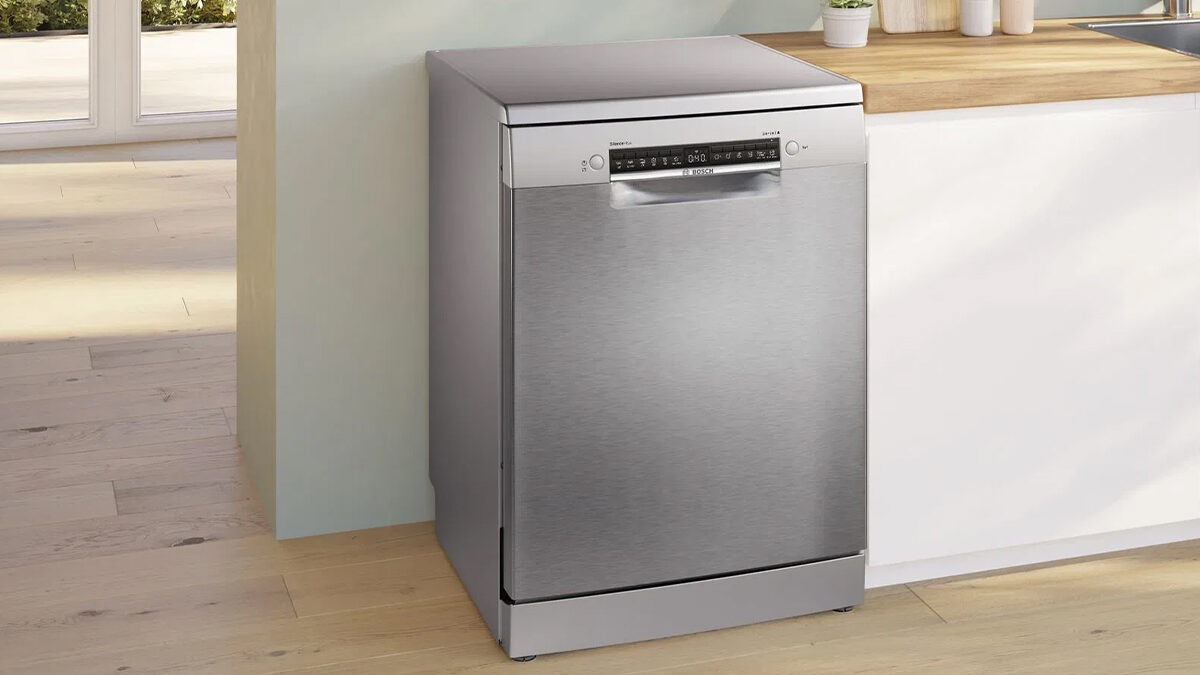 Chytrá myčka Bosch zlevnila pod 10 tisíc! Můžete ji ovládat skrz mobilní aplikaci