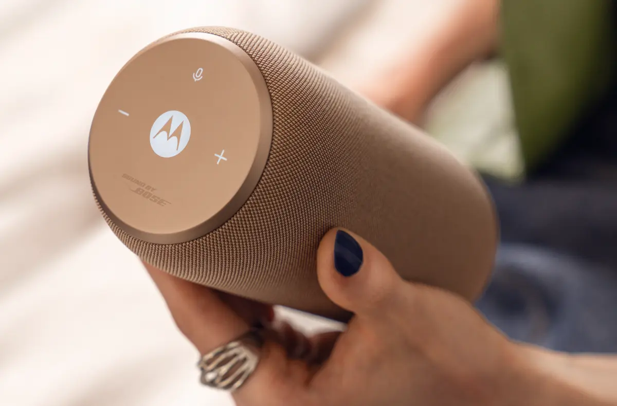 motorola moto sound flow bezova v ruce