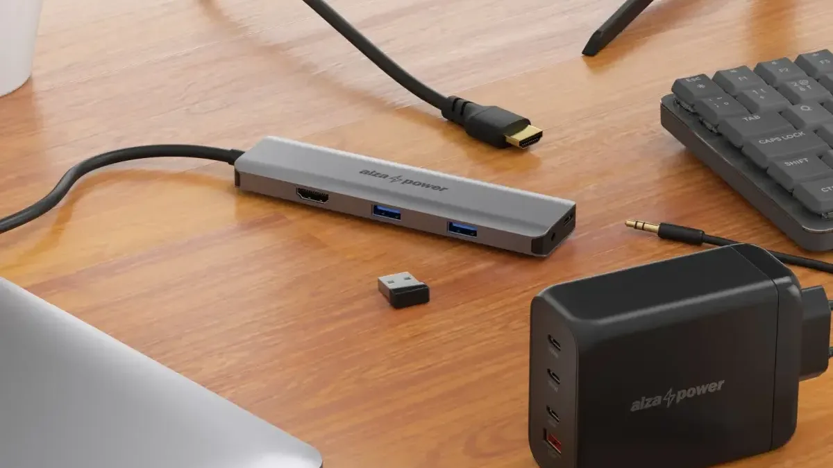 Rozšiřte konektivitu notebooku: Kovová dokovací stanice z Alzy v akci vyjde na necelých 800 Kč