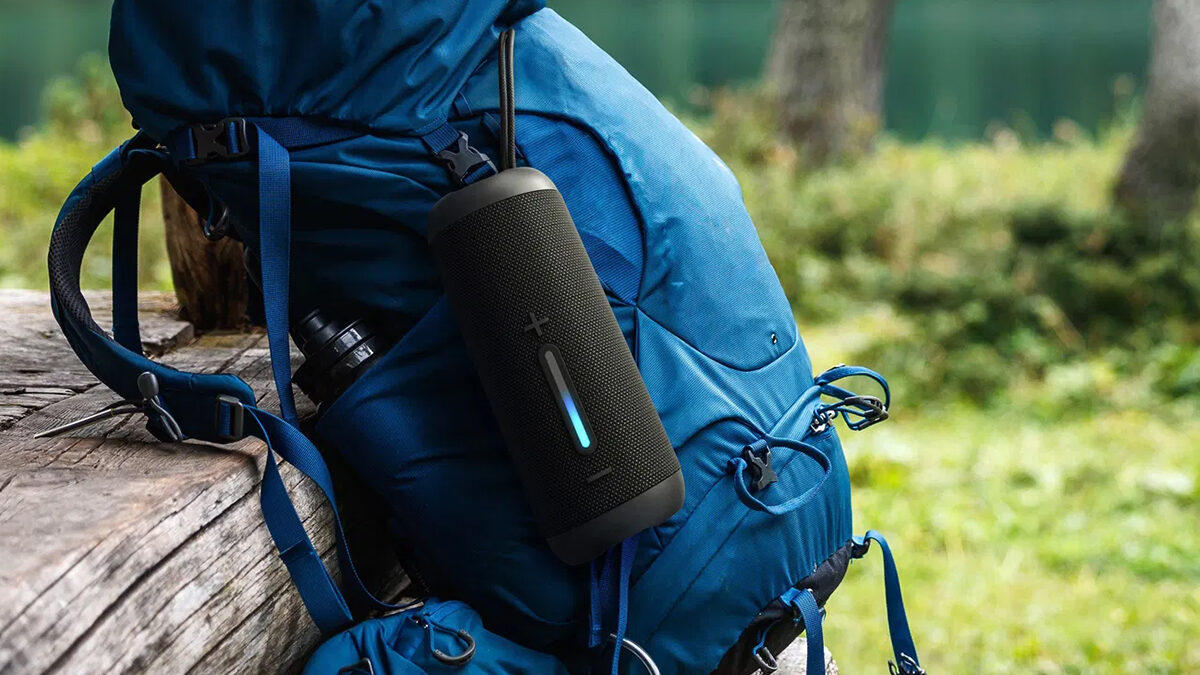 Alzácký bezdrátový reproduktor zlevnil o 4 stovky! Je odolný a nabízí vestavěné FM rádio