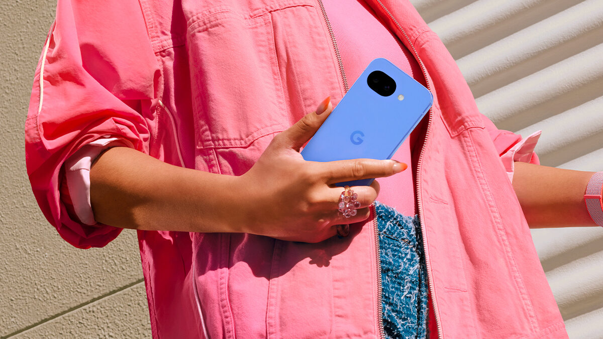 Google Pixel 10a oficiálně představen! Do Česka dorazil s očekávanou novinkou, známe ceny