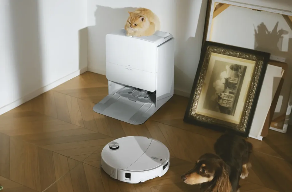 Roborock Qrevo Edge 2 Pro se stanici u mazlicku