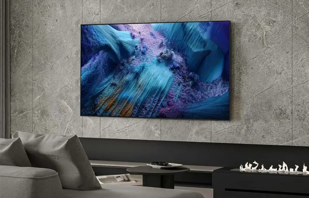 Samsung QE85QN990F na sede stene 1
