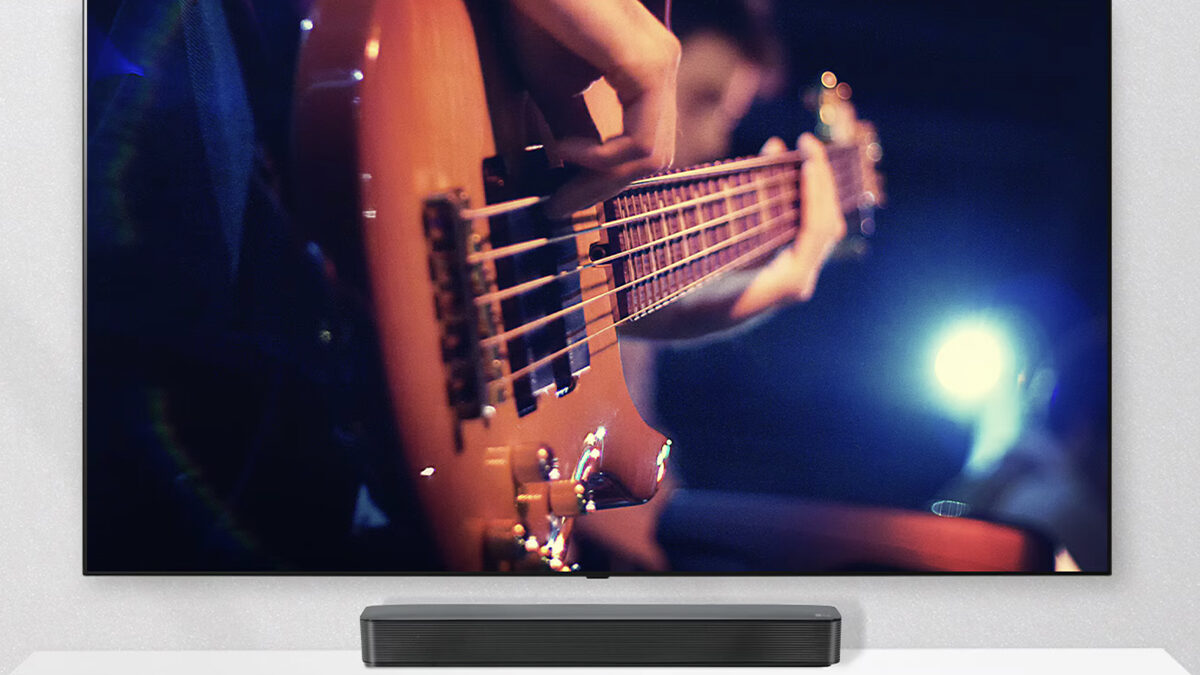 Tento soundbar od LG zlevnil na minimum! Stojí jen 1 603 Kč, umí Dolby Digital a má slušný zvuk